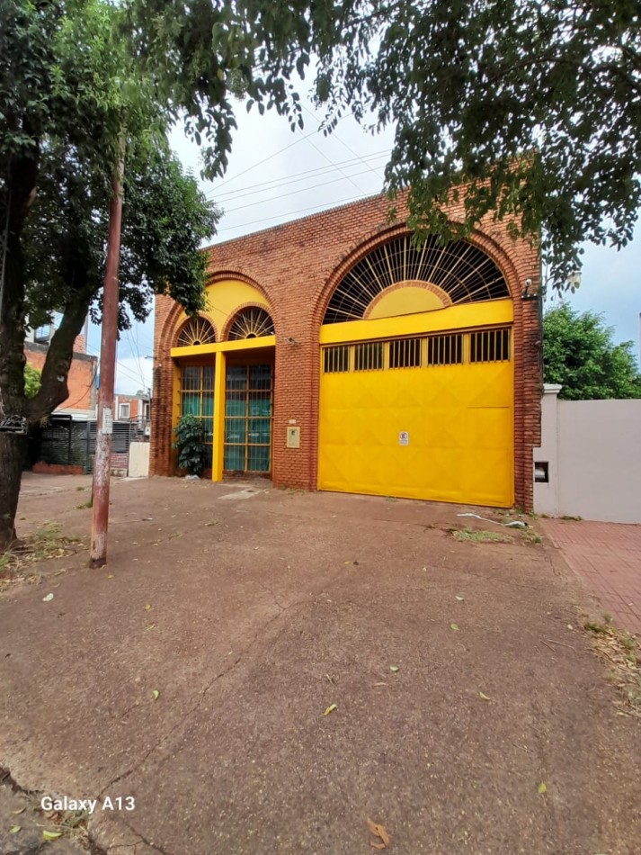 GALPON EN VENTA - LAVALLE CASI BUSTAMANTE