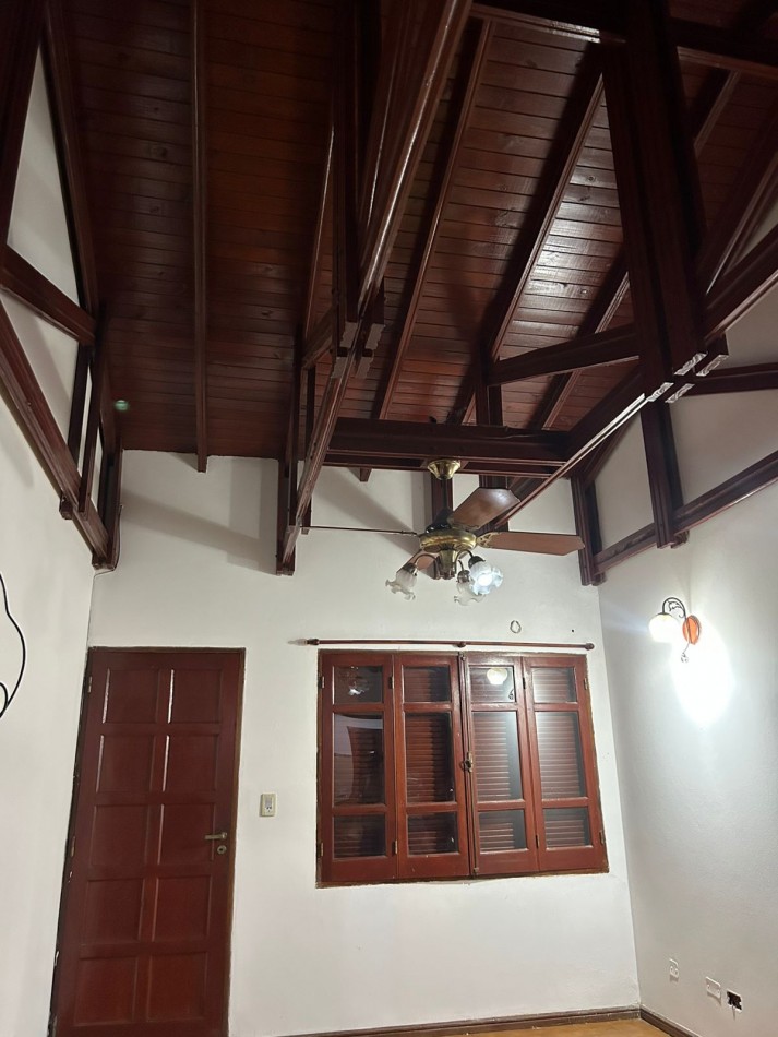 DEPARTAMENTO EN ALQUILER - 2 DORMITORIOS- TAMAREU CASI LAVALLE