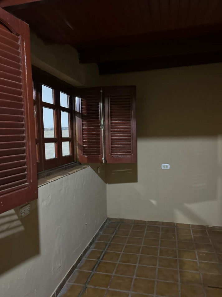 DEPARTAMENTO EN ALQUILER - 2 DORMITORIOS- TAMAREU CASI LAVALLE