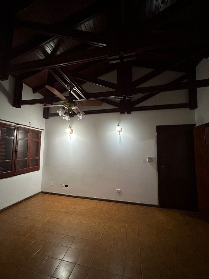 DEPARTAMENTO EN ALQUILER - 2 DORMITORIOS- TAMAREU CASI LAVALLE