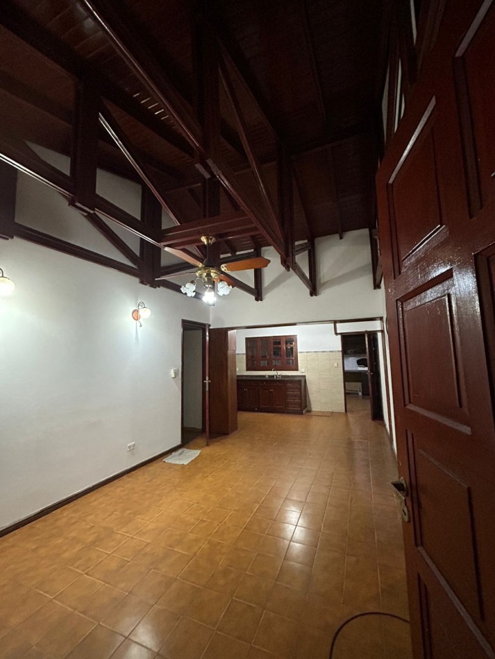 DEPARTAMENTO EN ALQUILER - 2 DORMITORIOS- TAMAREU CASI LAVALLE