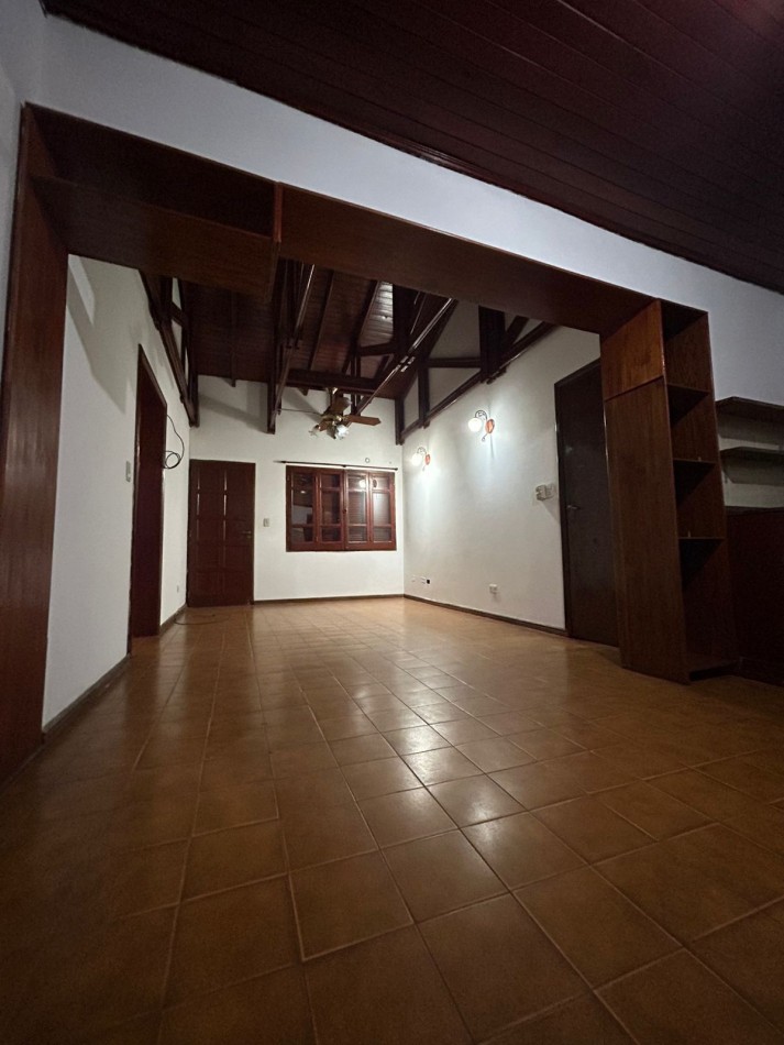 DEPARTAMENTO EN ALQUILER - 2 DORMITORIOS- TAMAREU CASI LAVALLE