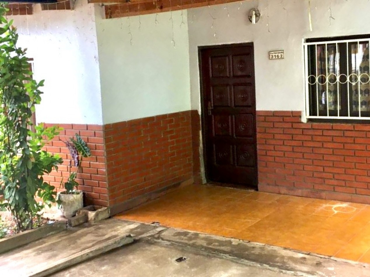 Propiedad sobre Av. Tambor de Tacuari - Excelente ubicacion