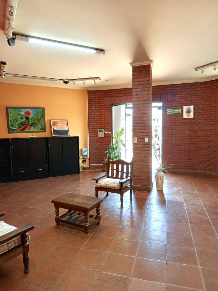 Local comercial en esquina - Excelente visibilidad